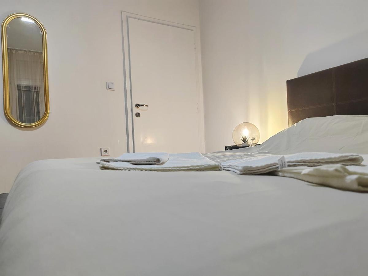 City Sqare Apartment Verde Skopje Buitenkant foto